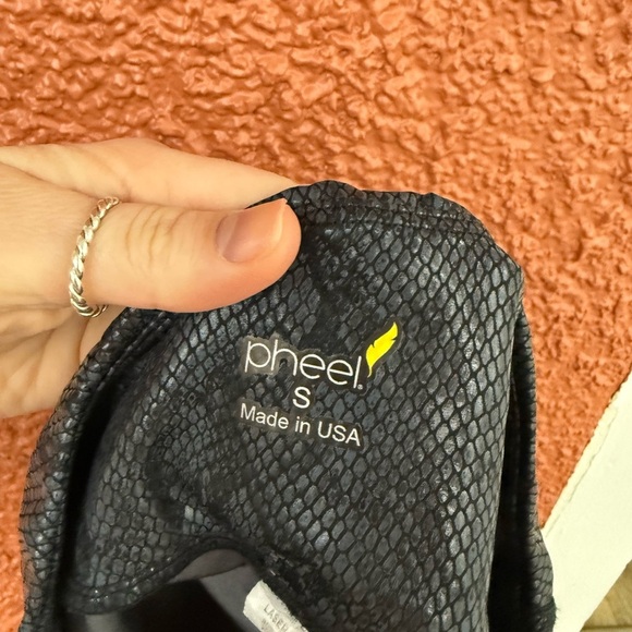 Women’s Pheel Skirt with Shorts Snake Skin Size Small Made in USA Tennis - Picture 2 of 5